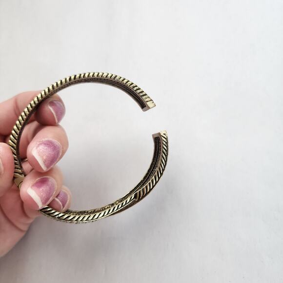 Heidi Daus Bangle Bracelet Hinge Old Gold Bronze White Crystal Age Of elegance - Picture 6 of 8